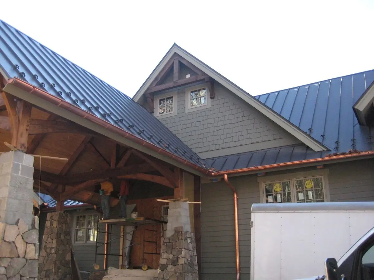 Craftsman Roofing team delivering quality roofing work in Lenoir
